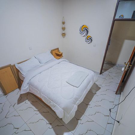 Anna Gold Hotel Кигали Экстерьер фото